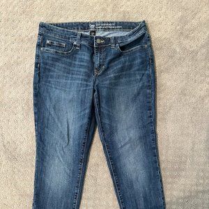 Gap Boyfriend Jeans, Dark wash, size 8